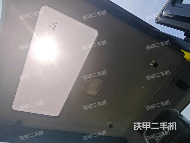 頂棚整體（駕駛室部分）