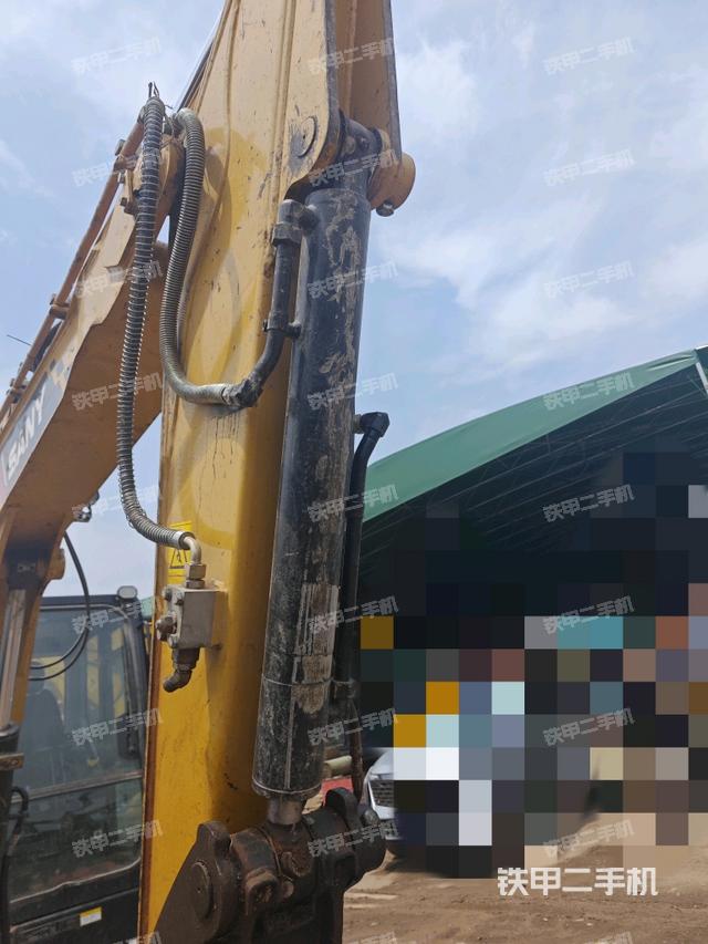 小臂整體右前（工作和回轉(zhuǎn)裝置）