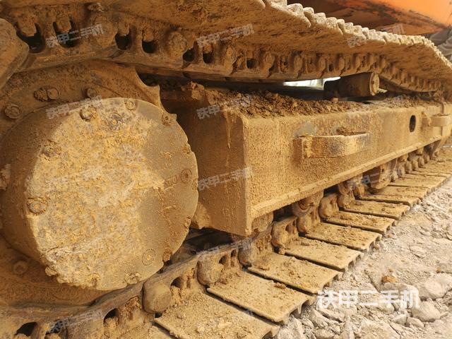 右側(cè)行走馬達(dá)蓋板(行走機(jī)構(gòu)) 右側(cè)行走馬達(dá)蓋板(行走機(jī)構(gòu))