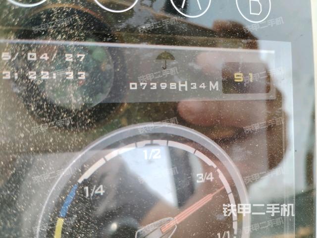 小時表(駕駛室部分) 小時表(駕駛室部分)