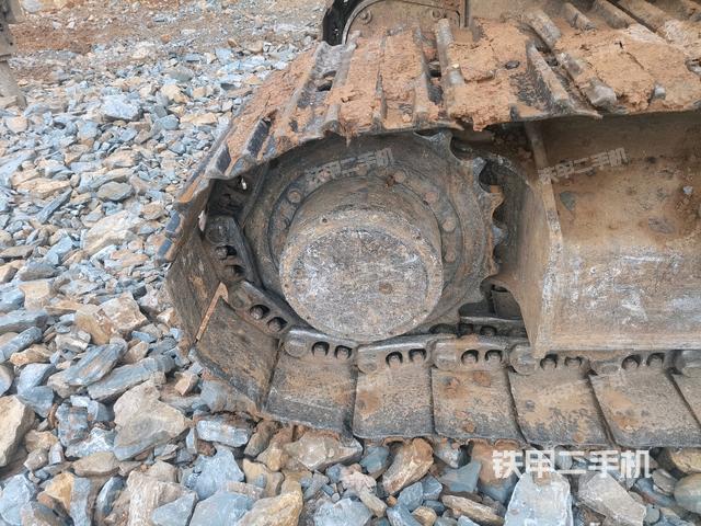 左側(cè)行走馬達(dá)蓋板（行走機(jī)構(gòu)）