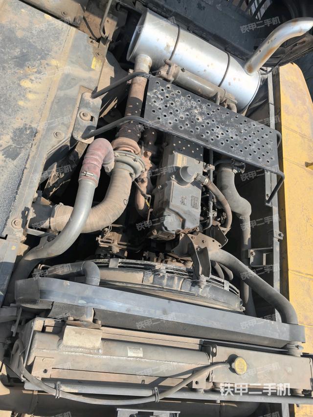 發(fā)動機室(上車部件) 發(fā)動機室(上車部件)