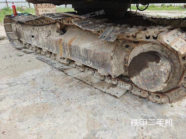 单侧履带整体（整机外观）