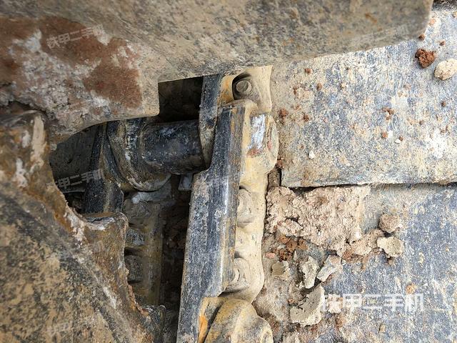 左導向輪（行走機構(gòu)）