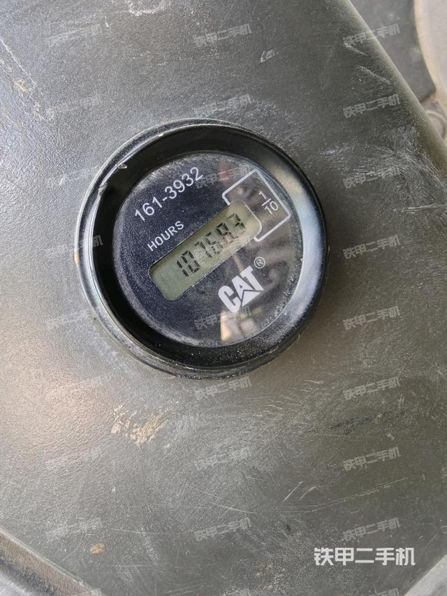 駕駛室正側(cè)(駕駛室部分) 駕駛室正側(cè)(駕駛室部分)