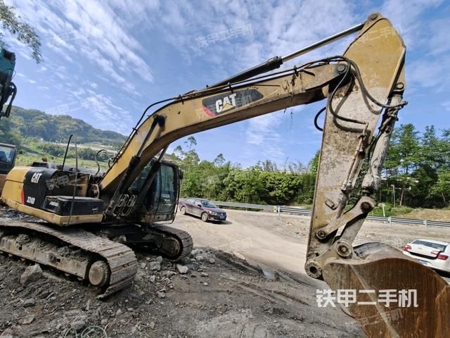 右前45(整機(jī)外觀) 右前45(整機(jī)外觀)