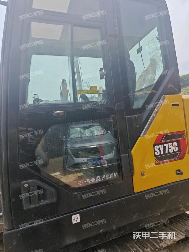 ?駕駛室正側(cè)（駕駛室部分）