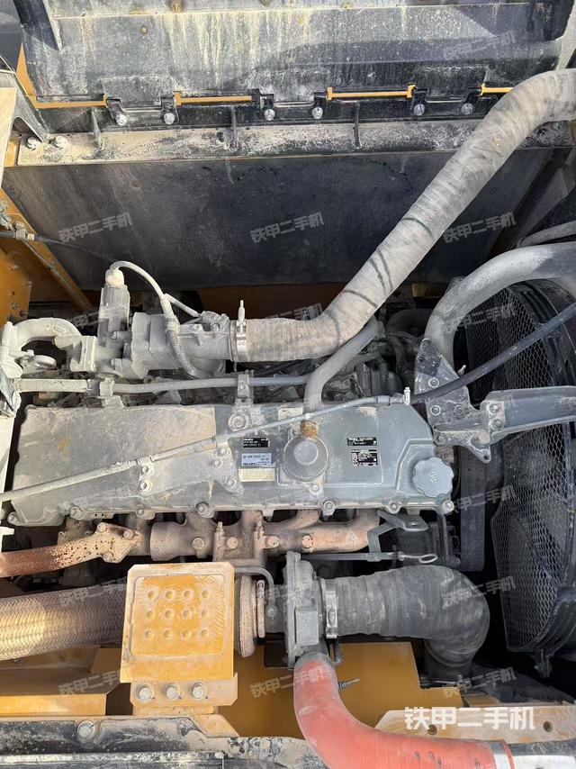 發(fā)動(dòng)機(jī)整體俯視（整機(jī)外觀）