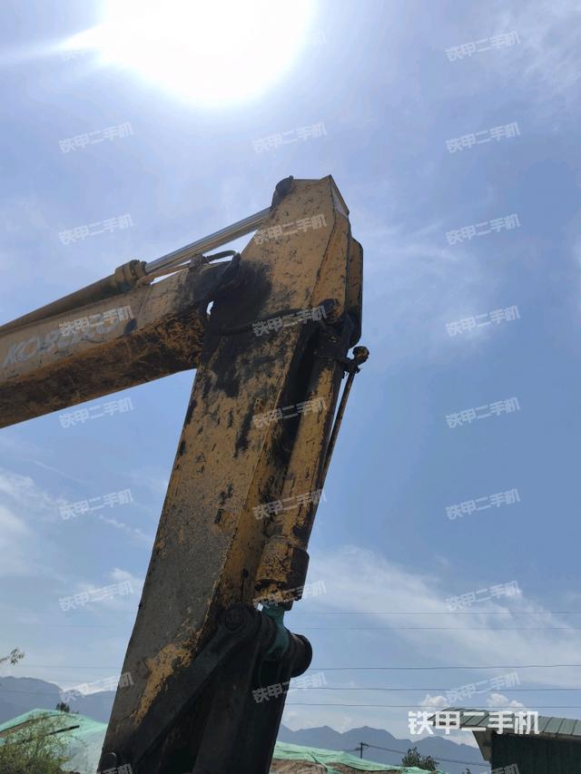 小臂整体右前（工作和回转装置）