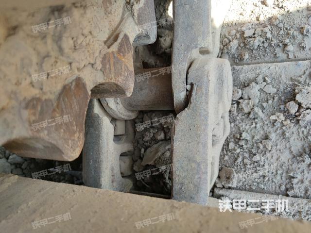 右導(dǎo)向輪（行走機(jī)構(gòu)）