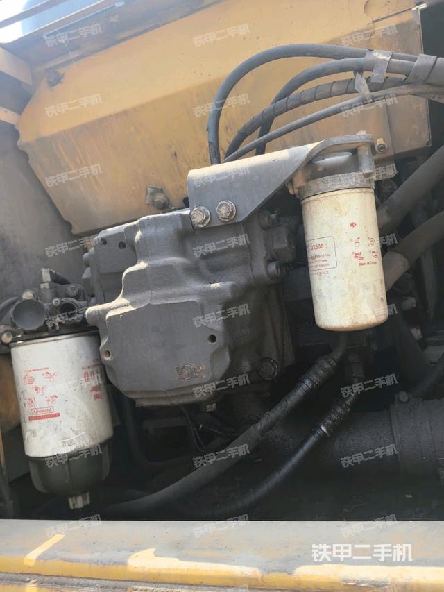 液壓泵室(大件艙室) 液壓泵室(大件艙室)