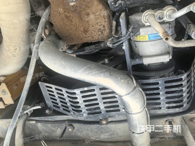 水箱+風(fēng)扇特寫(xiě)(上車部件) 水箱+風(fēng)扇特寫(xiě)(上車部件)