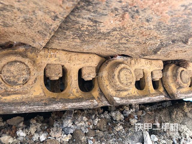 左側(cè)履帶整體?（行走機構(gòu)）