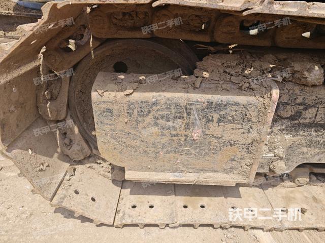 左導(dǎo)向輪（行走機構(gòu)）