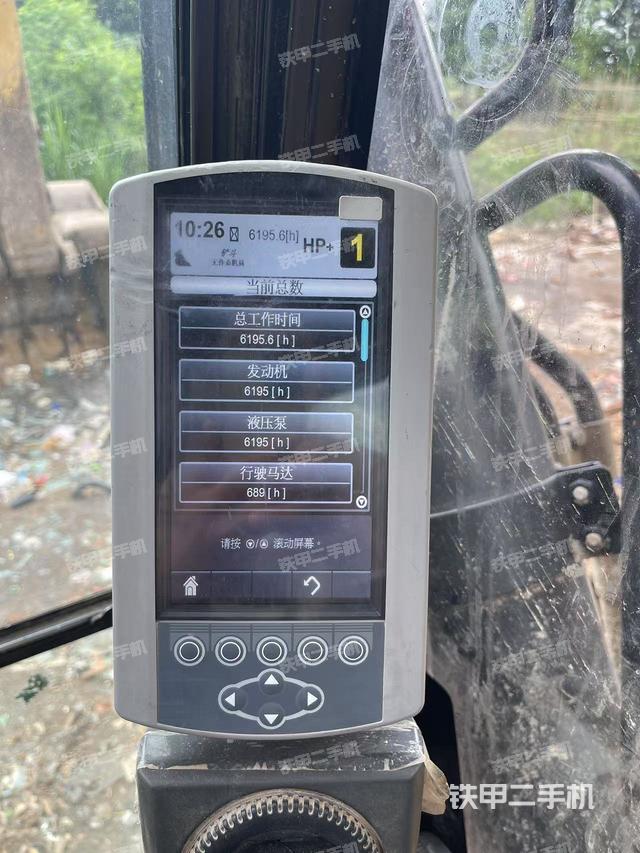 駕駛室整體（整機(jī)外觀）