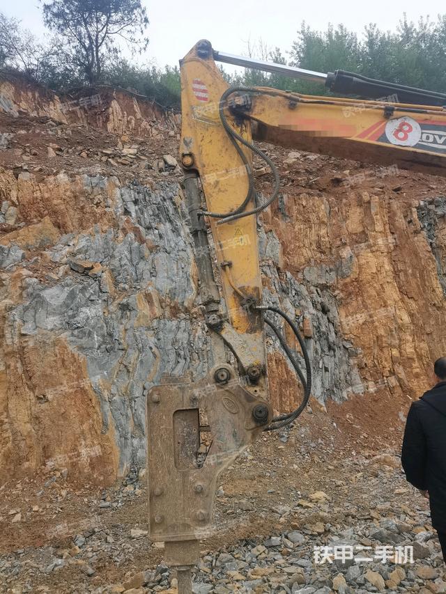 小臂整體左后（工作和回轉(zhuǎn)裝置）