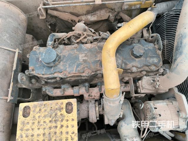 發(fā)動機(jī)室（上車部件）