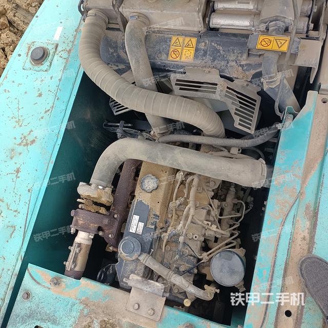 发动机整体俯视（整机外观）