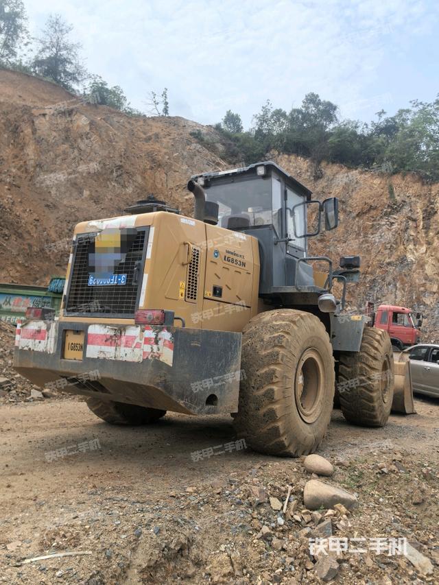 右后45°(整機(jī)外觀) 右后45°(整機(jī)外觀)