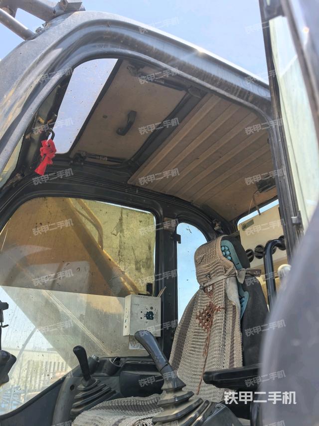 顶棚整体（驾驶室部分）