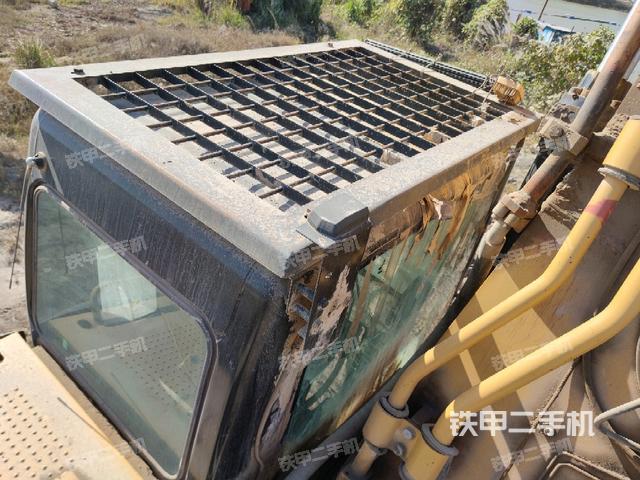 駕駛室頂部俯視（上車部件）