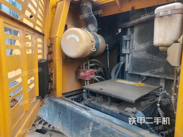 散熱器正面（大件艙室）