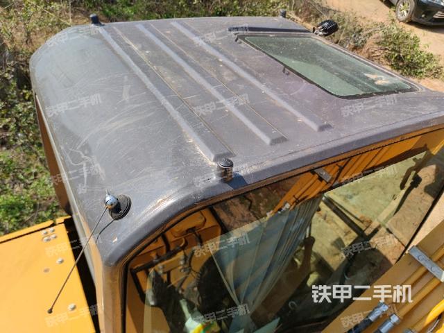 回轉(zhuǎn)馬達(dá)（上車部件）