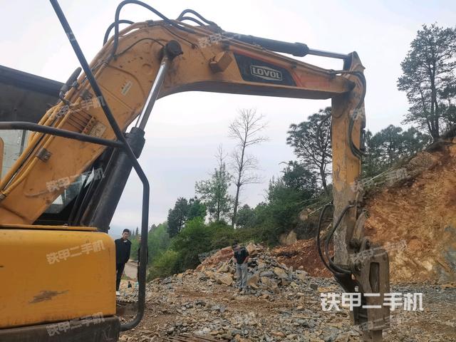 大臂整體?右側(cè)（工作和回轉(zhuǎn)裝置）