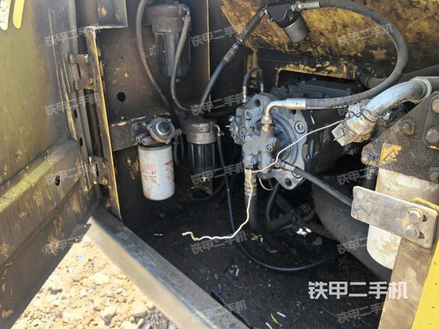 液压泵斜45 右（大件舱室）