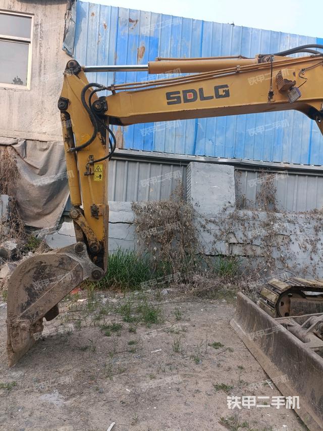 鏟斗45度（工作和回轉(zhuǎn)裝置）