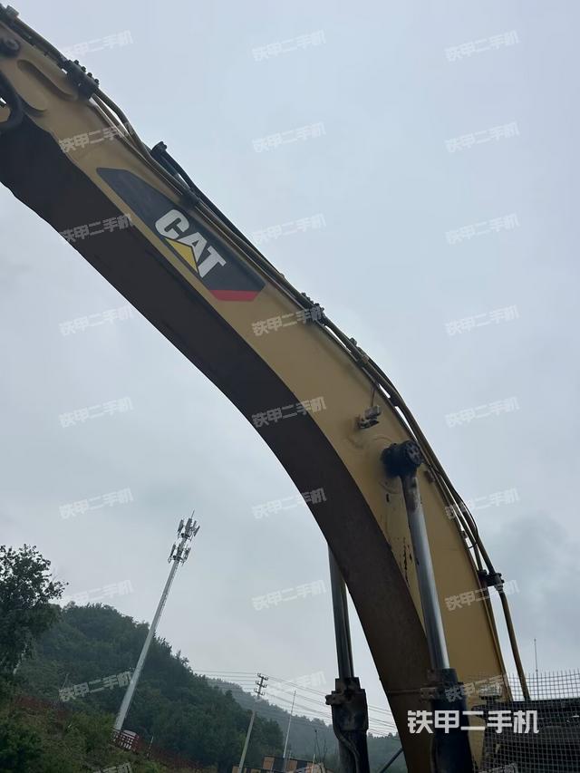 大臂整體?右側(cè)（工作和回轉(zhuǎn)裝置）