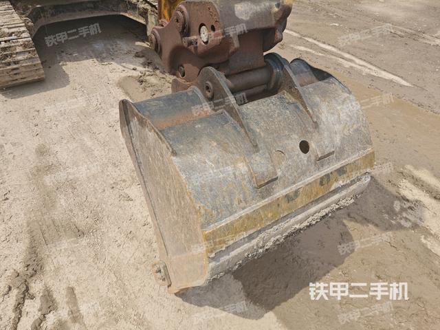 鏟斗45度（工作和回轉(zhuǎn)裝置）