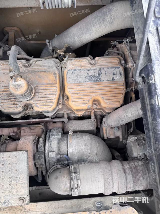 發(fā)動(dòng)機(jī)室(上車(chē)部件) 發(fā)動(dòng)機(jī)室(上車(chē)部件)