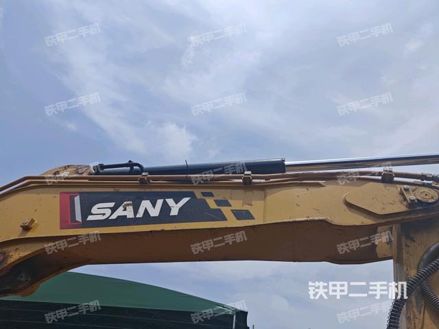 大臂整體?右側(cè)（工作和回轉(zhuǎn)裝置）