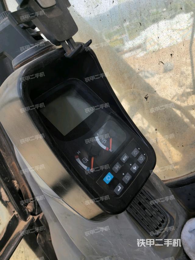 显示屏 （驾驶室部分）