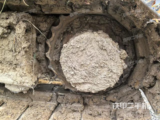 单侧履带整体（整机外观）