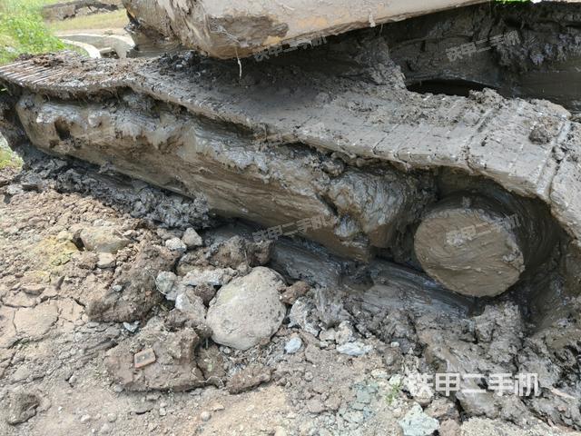 左側(cè)履帶整體?（行走機(jī)構(gòu)）