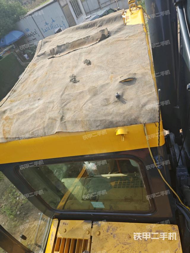 駕駛室頂部俯視(上車部件) 駕駛室頂部俯視(上車部件)