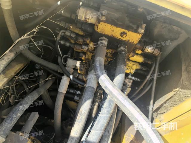 分配閥（上車部件）