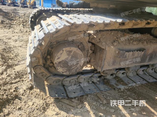左驅(qū)動輪(行走機構(gòu)) 左驅(qū)動輪(行走機構(gòu))