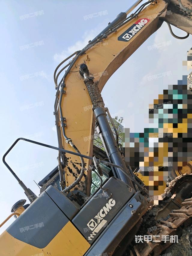 大臂整体 右侧（工作和回转装置）