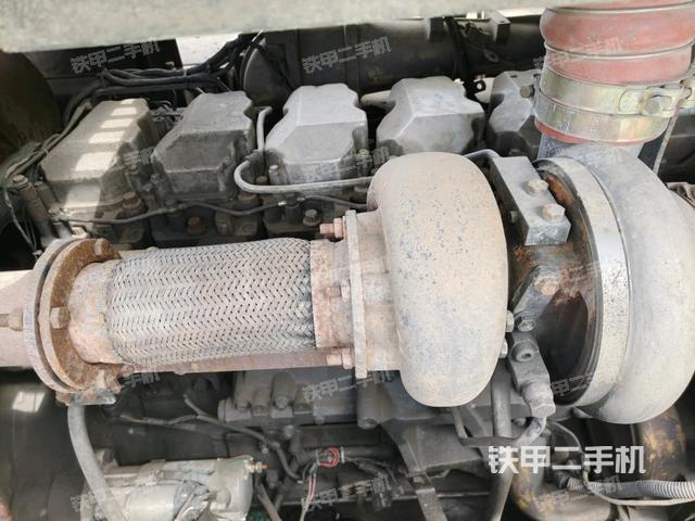 氣門室蓋螺絲特寫(上車部件) 氣門室蓋螺絲特寫(上車部件)