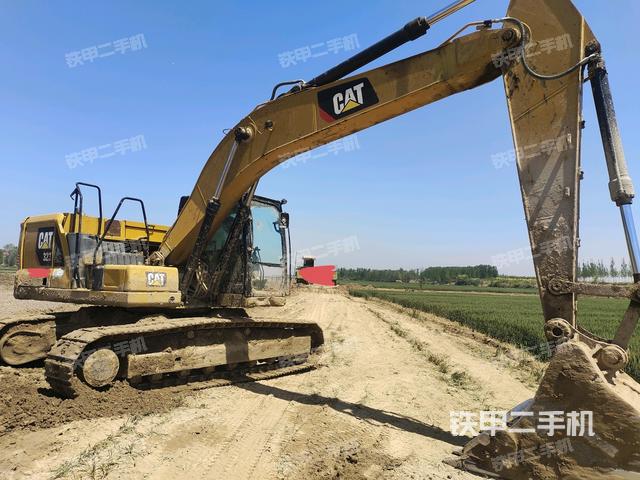 右前45(整機(jī)外觀) 右前45(整機(jī)外觀)