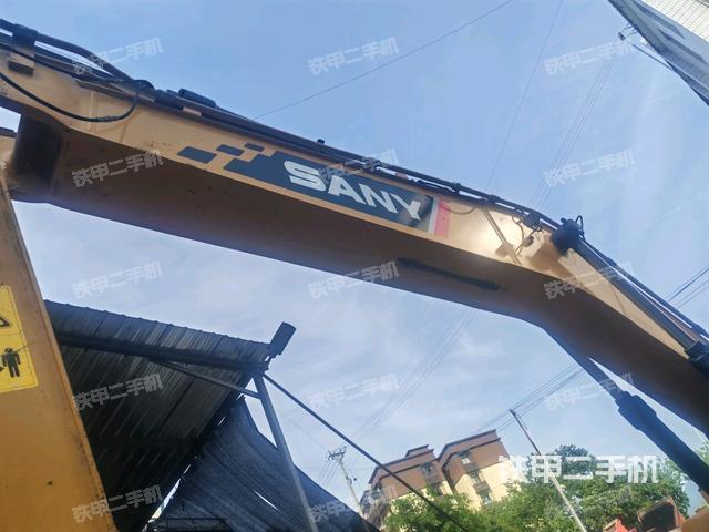 大臂油缸整體?豎拍（工作和回轉(zhuǎn)裝置）