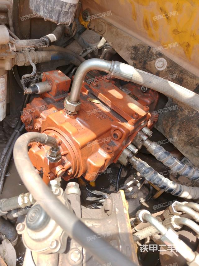 液壓泵室（大件艙室）