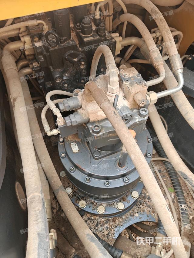 回轉(zhuǎn)馬達(dá)（上車部件）