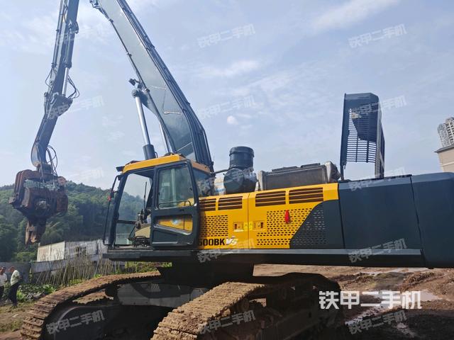 左后45(整機外觀) 左后45(整機外觀)