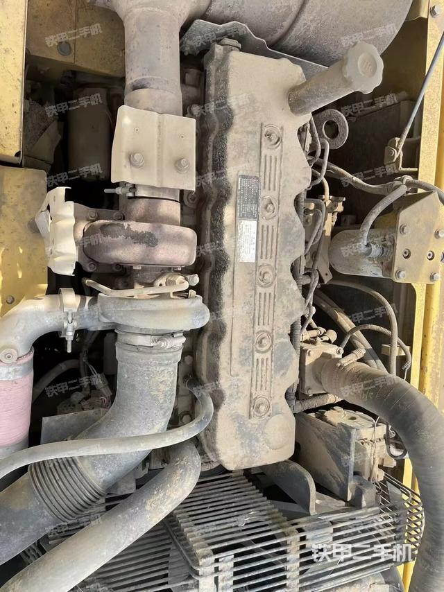 發(fā)動(dòng)機(jī)整體俯視（整機(jī)外觀）