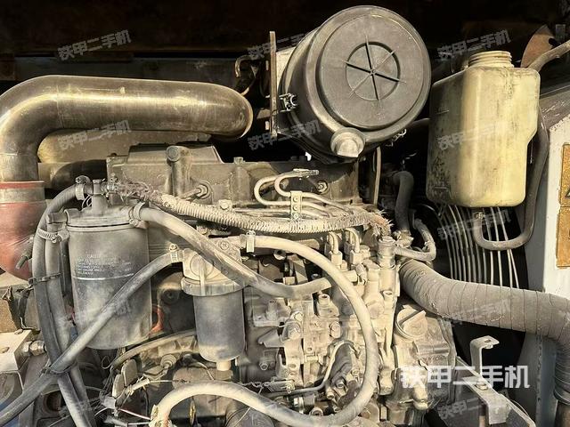 發(fā)動機室(上車部件) 發(fā)動機室(上車部件)