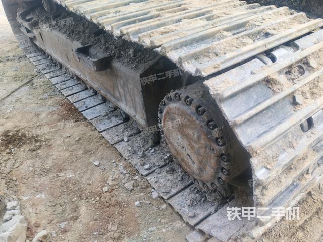 右側(cè)履帶整體（行走機(jī)構(gòu)）